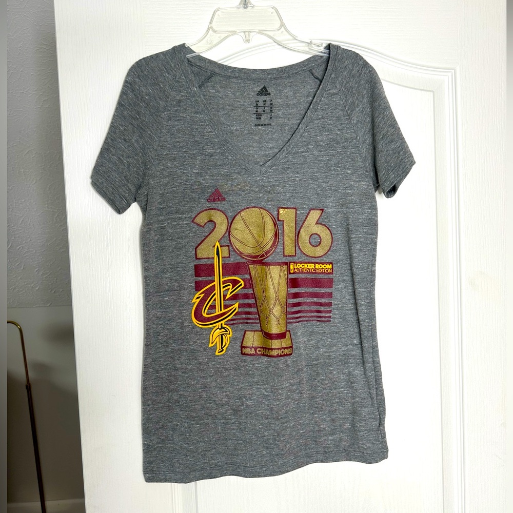 Cleveland Cavaliers 2016 NBA Champions t-shirt, women's size medium.